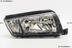 Передняя фара (правая) темная