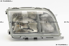 Передняя фара (правая)