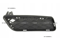 Решетка в бампер (левая) закрытая, без отв. под парктроник