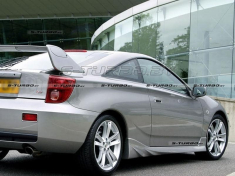 Накладки на пороги TRD