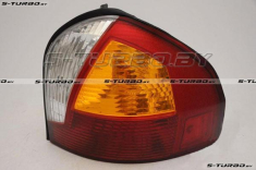 Задний фонарь (правый) 2000-2005