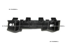 Кронштейн переднего бампера (правый) верхний