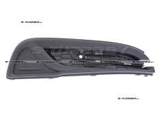 Решетка в бампер (правая) без отв. под противотуманку, usa-type