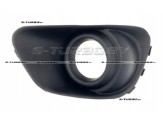 Решетка в бампер (левая) с отв. под противотуманку