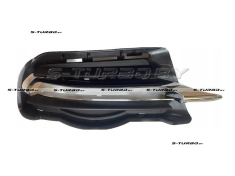 Решетка в бампер (правая) с отв. под фару дневного света, для версии amg-type