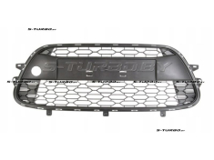 Решетка в бампер, без заглушки отверстия крюка
