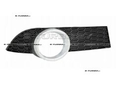 Решетка в бампер (правая) с отв. под противотуманку, с хром. накладкой