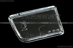 Стекло противотуманной фары (правое)