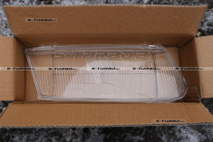 Стекло передней фары (правое)