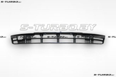 Решетка в бампер (центральная)