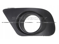 Решетка в бампер (левая) с отв. под противотуманку