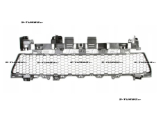 Решетка в бампер (центральная)