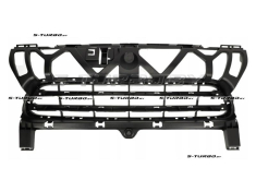 Решетка в бампер (центральная)