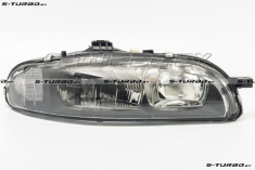 Передняя фара (правая)