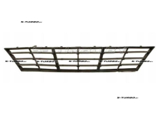 Решетка в бампер (центральная)