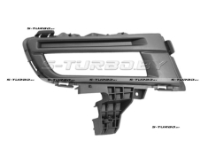 Решетка в бампер (правая) с отв. под противотуманку, для версии sport