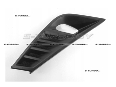 Решетка в бампер (правая) с отв. под противотуманку