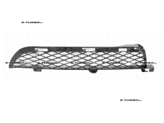 Решетка в бампер (правая) верхняя