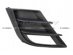 Решетка в бампер (правая) с отв. под противотуманку, закрытая, 2009-2011
