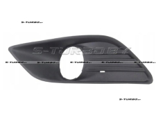 Решетка в бампер (левая) без хром. рамки, c отв. под противотуманку