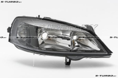 Передняя фара (правая) темная