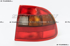 Задний фонарь (правый)