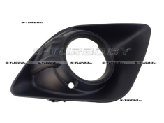 Решетка в бампер (правая) с отв. под противотуманку, для версии sport