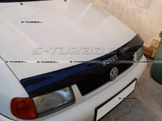 Дефлектор капота