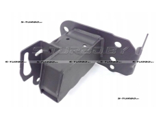 Кронштейн усилителя переднего бампера (правый)