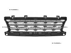 Решетка в бампер (центральная)