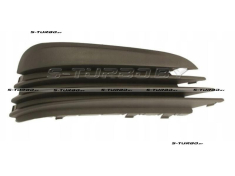 Решетка в бампер (правая) без отв. под противотуманку, для версий gts / sport