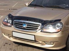 Дефлектор капота