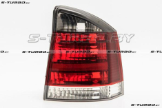 Задний фонарь (правый) с тонированным поворотом