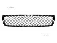 Решетка в бампер (центральная) нижняя