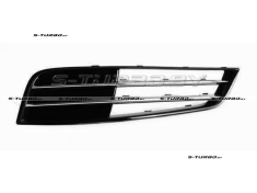 Решетка в бампер (правая) без отв. под противотуманку, с хромом, 2010-2013