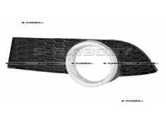 Решетка в бампер (левая) с отв. под противотуманку, с хром. накладкой