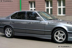 Накладки на пороги RIEGER