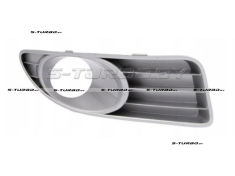 Решетка в бампер (правая) серая, с отв. под противотуманку