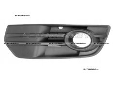 Решетка в бампер (левая) с отв. под противотуманку