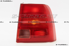 Задний фонарь (правый) задний ход красного цвета