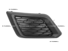 Решетка в бампер (левая) без отв. под противотуманку