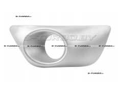 Решетка в бампер (левая) с отв. под противотуманку, 2013-2017