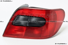 Задний фонарь (правый)