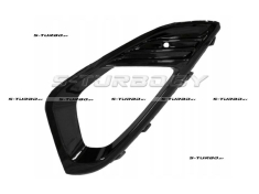 Решетка в бампер (левая) с отв. под противотуманку