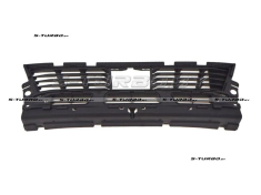 Решетка в бампер (центральная) с отв. под парктроники, нижняя