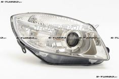 Передняя фара (правая) с линзой