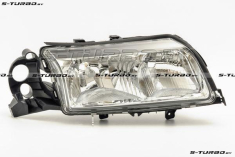 Передняя фара (правая)