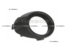 Рамка противотуманной фары (правая) черная