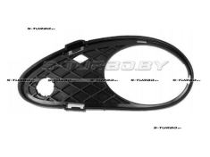 Решетка в бампер (левая) с отв. под противотуманку