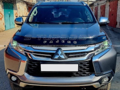 Дефлектор капота